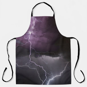 SELECTIVE PHOTOGRAPHY OF WHITE THUNDER APRON