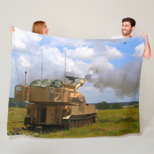 SELF-PROPELLED HOWITZER – M109 Paladin Fleece Blanket