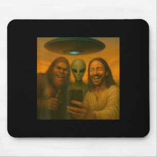 Selfie Bigfoot Jesus Alien - Cryptid Funny Sasquas Mouse Pad