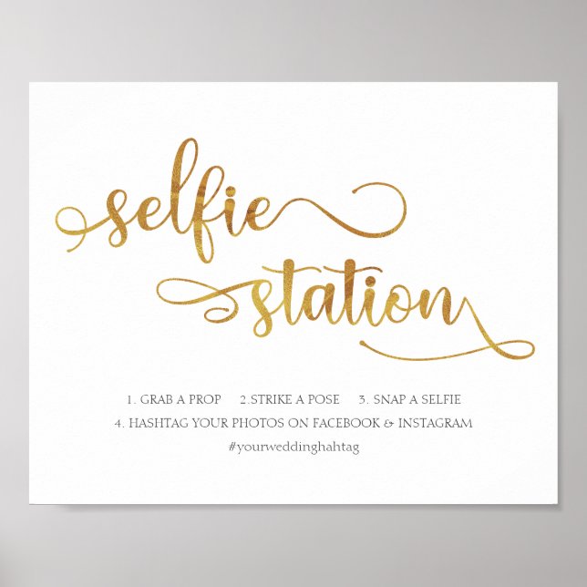 "Selfie Station" gold white Trendy Wedding Sign (Front)