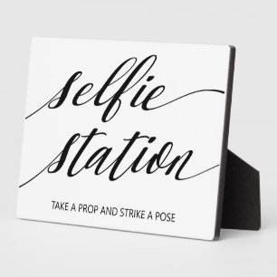 Selfie Station sign Tabletop Plaque with Easel