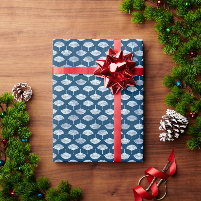 Serene Blue Fans: Japanese Inspired Gift Wrap (Holiday Gift)