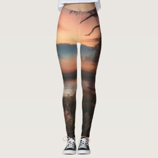  Serene Sunset Print High-Waisted Leggings – Natur