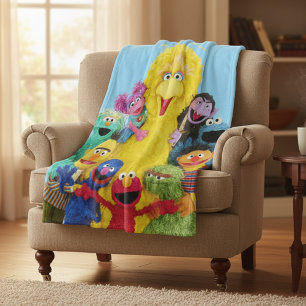 Sesame Street   Fun Colourful Pals Portrait Fleece Blanket
