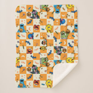 Sesame Street Halloween Chequered Pattern Sherpa Blanket