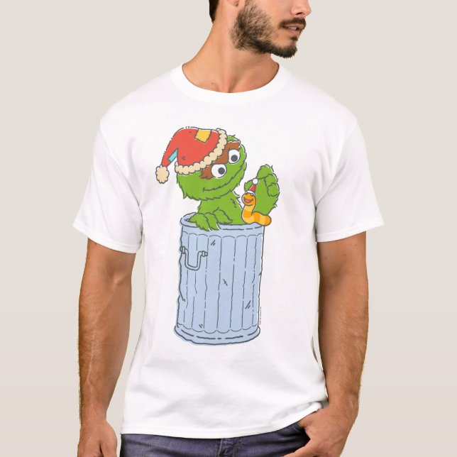 Sesame Street | Vintage Christmas Oscar T-Shirt (Front)