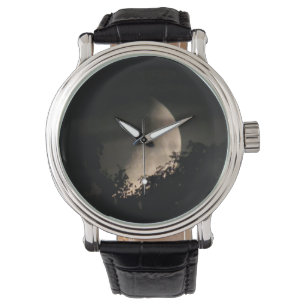 Setting Moon Watch