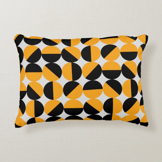 Seventies style, geometric half circles. decorative cushion (Front)