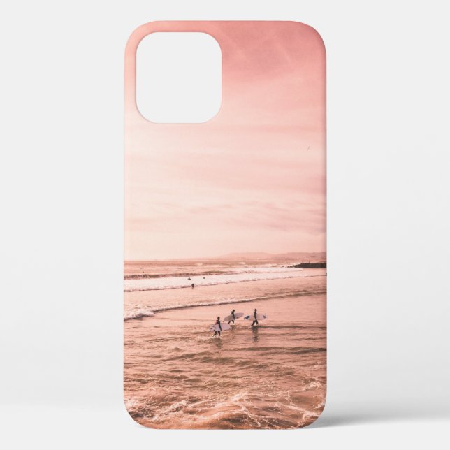 SEVERAL PEOPLE STANDING ON SEASHORE Case-Mate iPhone CASE (Back)