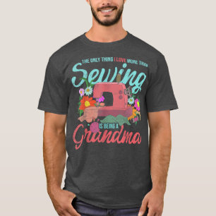 Sewing Machine Retired Sewer Seamstress Grandma Se T-Shirt