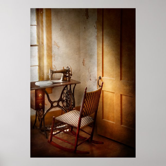 Sewing - She used to love this machine Poster (Front)