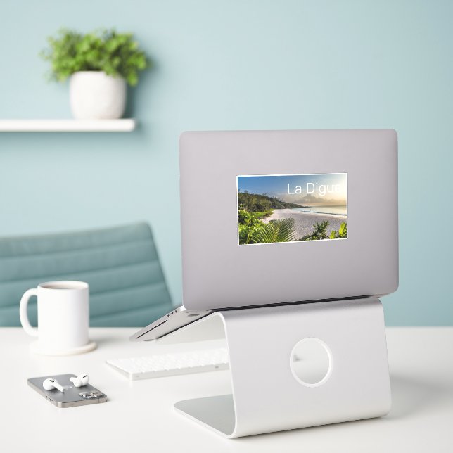 Seychelles La Digue Sunset Beach Holiday Souvenir  (Laptop On Desk)