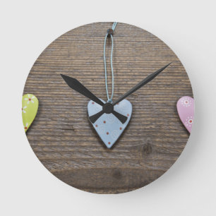 SHABBYCHIC tin hearts wood design Round Clock