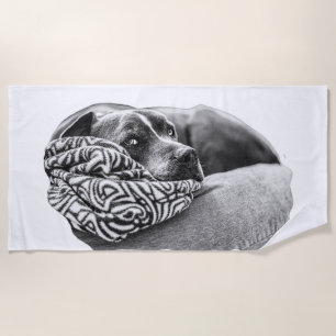 Shaded Rest – Black & White Beach Towel