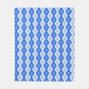 Shades of blue diamond pattern fleece blanket