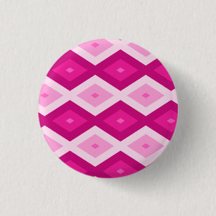 Shades of fuchsia diamond pattern 3 cm round badge