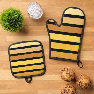 Shades Of Golden Yellow Stripes On Black Oven Mitt & Pot Holder Set