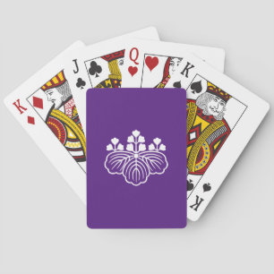 Shadowed paulownia with 5-3 blooms playing cards