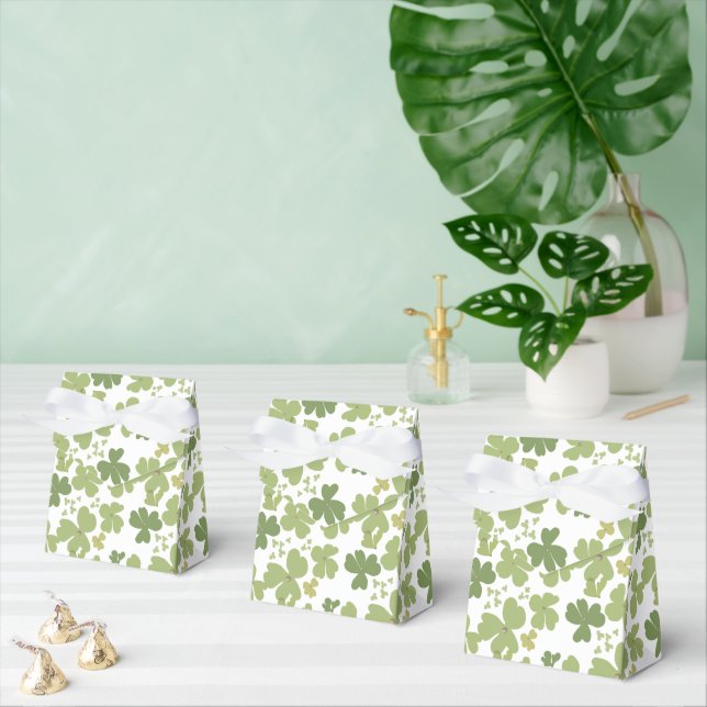 Shamrock bouquet, st patrick's day favour box (Multiple)