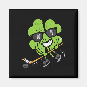 Shamrock Playing Ice Hockey St Patricks Day Men Bo Magnet