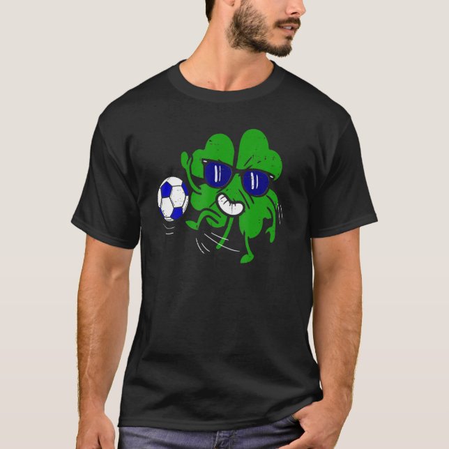 Shamrock Playing Soccer St Patricks Day Boys Kids  T-Shirt (Front)