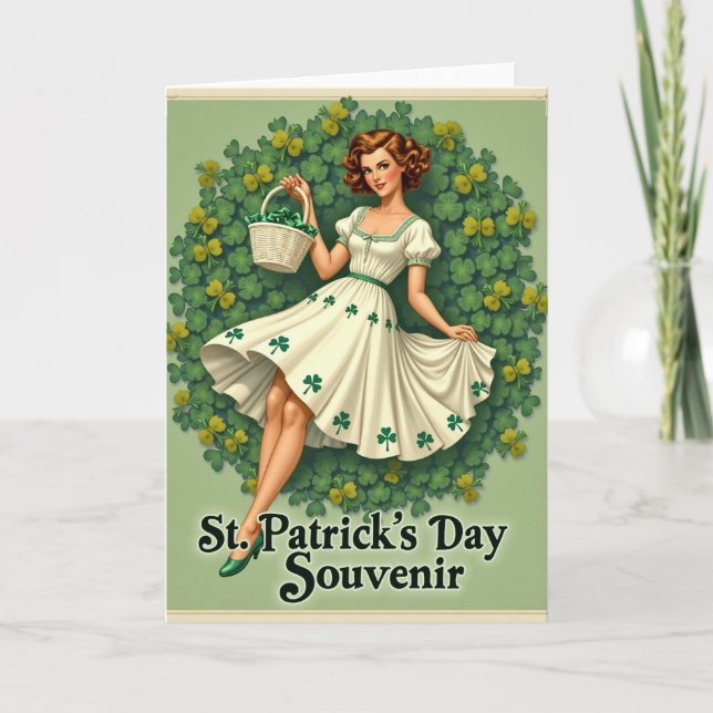 Shamrock Wreath Retro Card (Front)