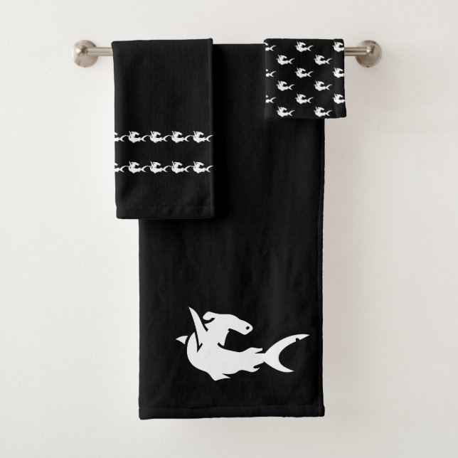 shark Bathroom Black and white towel set (Insitu)