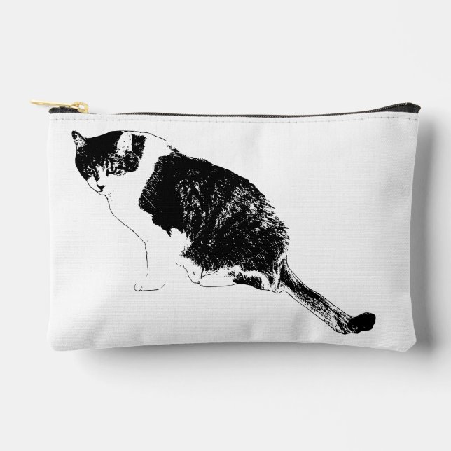 Sharp Cat Graphic Refreshes Beauty Routine Accessory Pouch (Front)