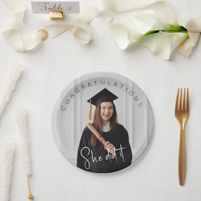 She did it, photo, congratulations to the graduate paper plate (Wedding)
