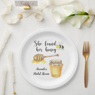 She found her honey Bridal shower Paper Plate