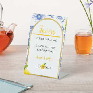 She Found Her Main Squeeze Bridal Shower Favours Pedestal Sign