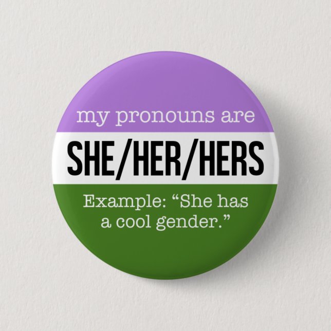 She/Her Pronouns – Genderqueer Flag 6 Cm Round Badge (Front)
