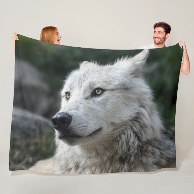 SHE WOLF FLEECE BLANKET (In Situ)