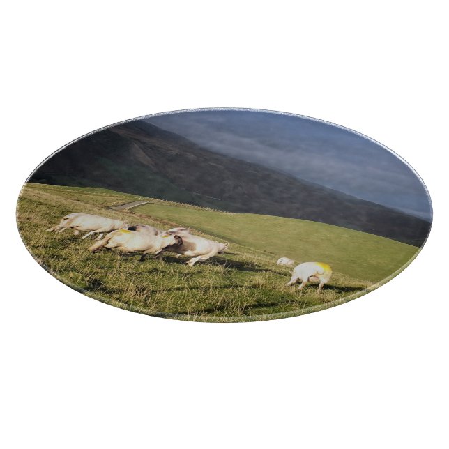 SHEEP CUTTING BOARD (Corner)
