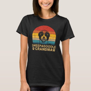 Sheepadoodle Grandma Vintage Dog Lover Gifts For W T-Shirt