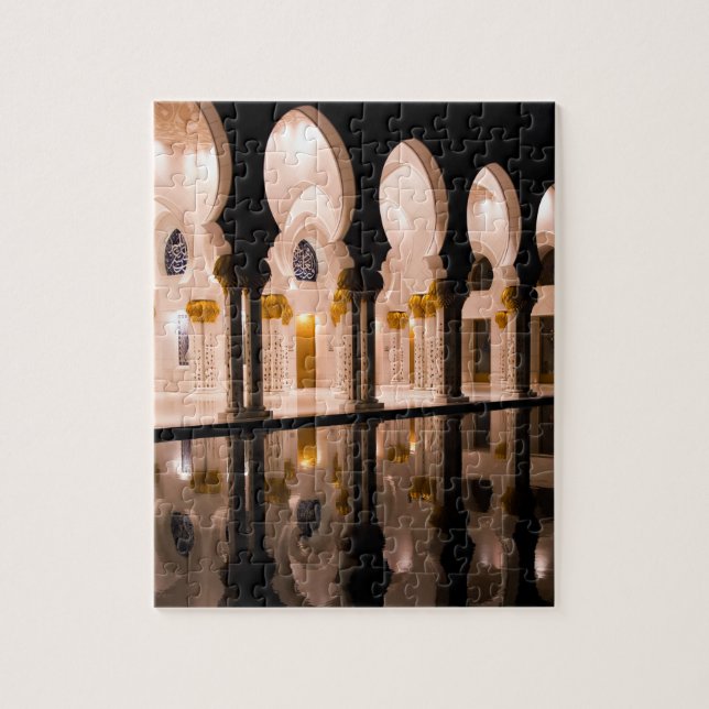 Sheikh Zayed Grand mosque in Abu Dhabi, United Ara Jigsaw Puzzle (Vertical)
