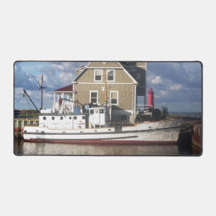 Shenehon in Muskegon desk mat