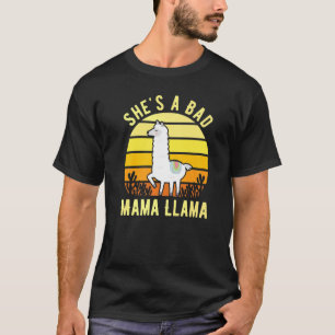 She's a Bad Mama Llama Retro Vintage Llama Men Wom T-Shirt