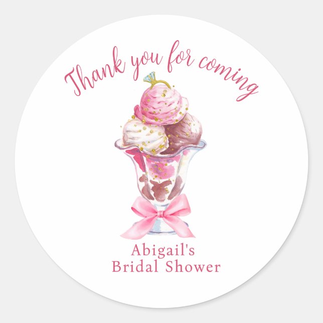SHE'S BEEN SCOOPED UP BRIDAL SHOWER CLASSIC ROUND STICKER (Front)