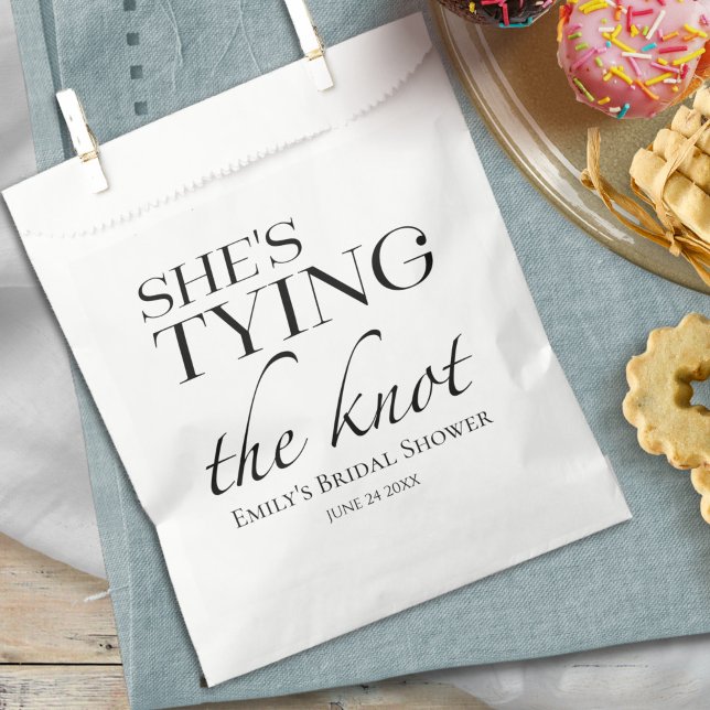 She's tying the knot | Minimalist Bridal Shower Favour Bag (Creator Uploaded)