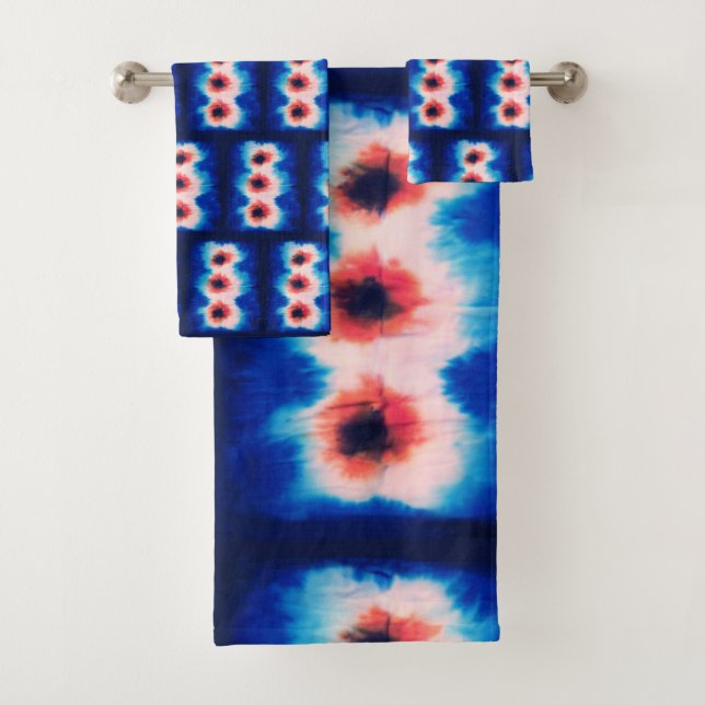 Shibori Tie Dye Blue Boho Bath Towel Set (Insitu)