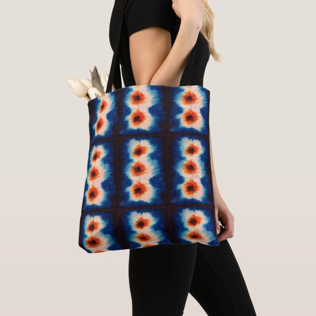Shibori Tie Dye Fabric Pattern Boho Tote Bag (Close Up)