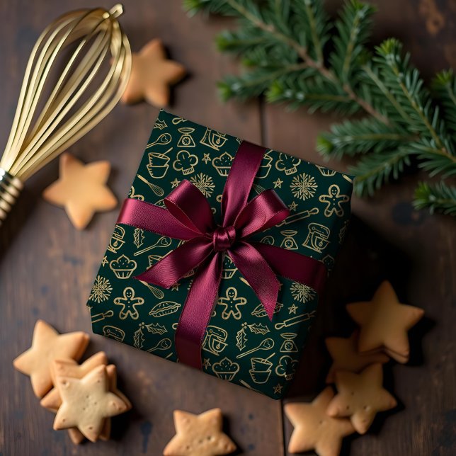 Shimmering Gold & Green Christmas Baking Pattern Wrapping Paper (Shimmering Gold & Green Christmas Baking Pattern Wrapping Paper)