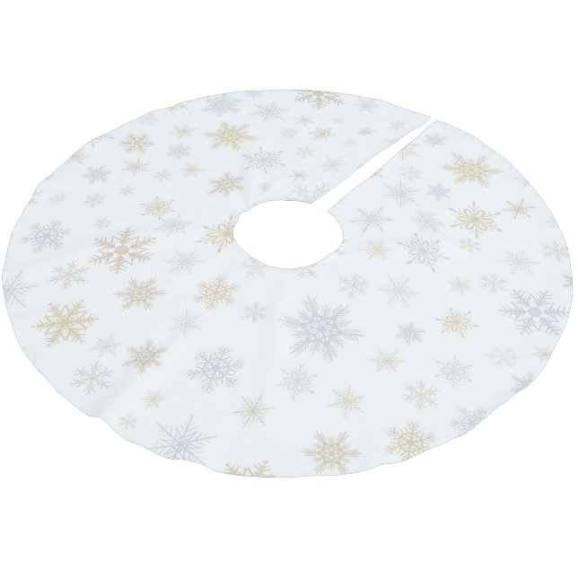 Shimmering Snow Brushed Polyester Tree Skirt (Angled)