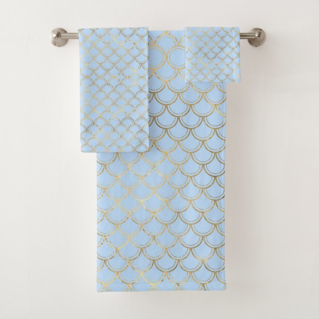 Shimmery Gold Scallop Soft Blue Bath Towel Set (Insitu)