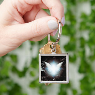 Shining angel wings key ring