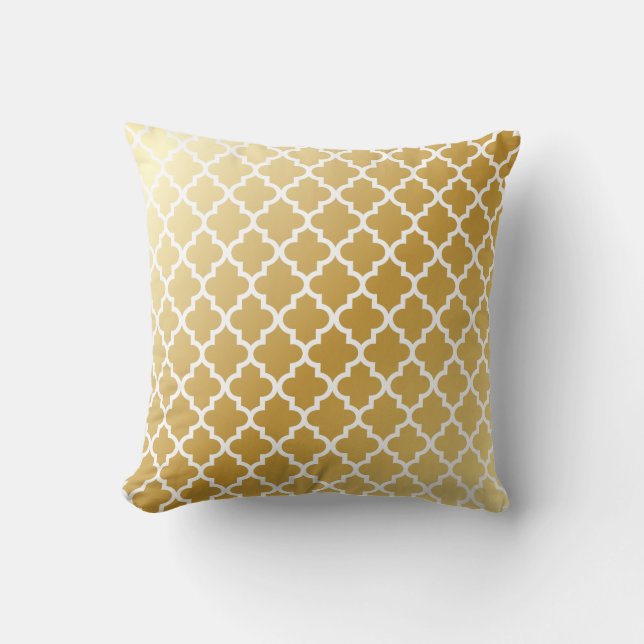 Shiny Metallic Gold Quatrefoil Moroccan Pattern Cushion (Front)