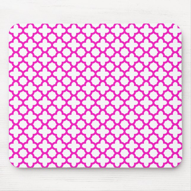 Shocking Pink Quatrefoil Pattern Mouse Pad (Front)