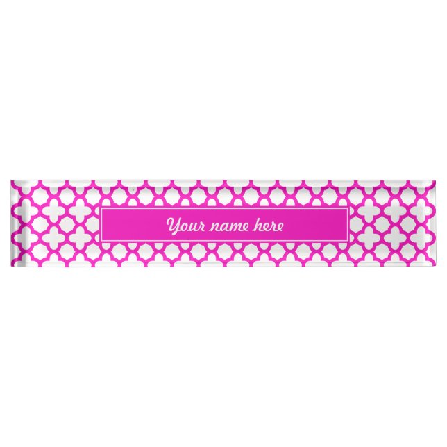 Shocking Pink Quatrefoil Pattern Nameplate (Front)