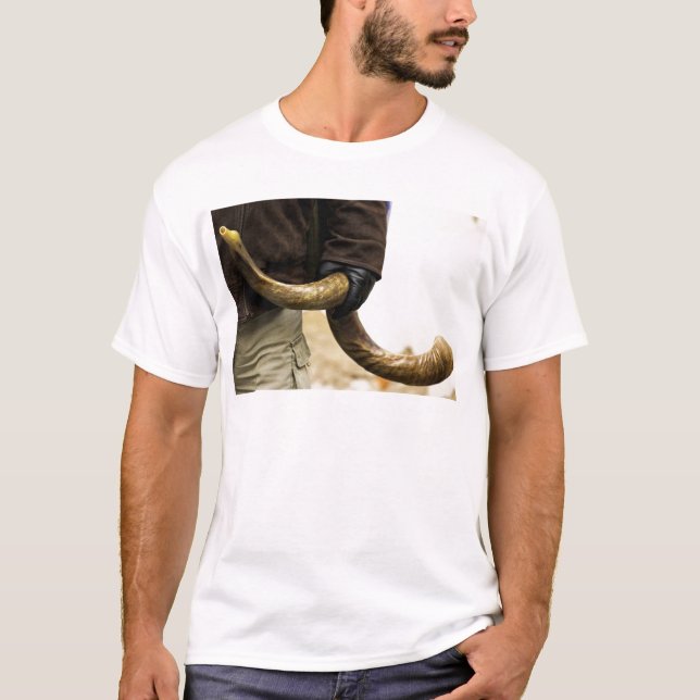 Shofar T-Shirt (Front)